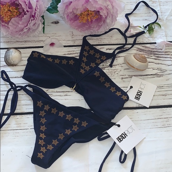 Beach Riot bikini - Picture 4 of 5